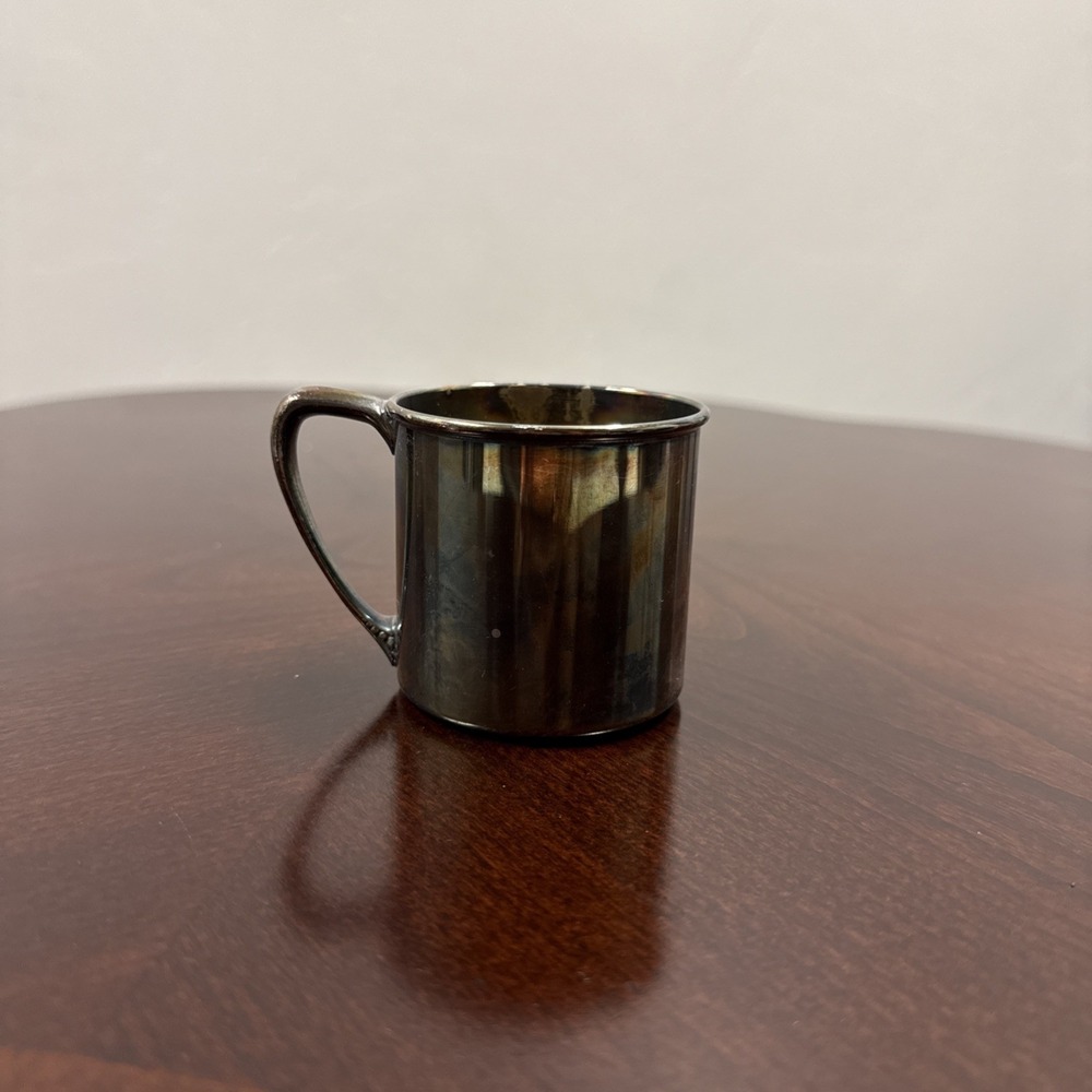 ONEIDA silversmiths Baby Cup Silverplate Childrens Mug Vintage Silver